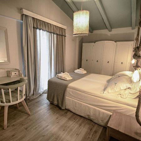 Anemoessa Luxury Villas Fanari  Room photo